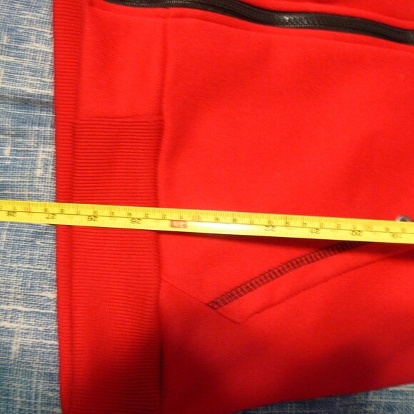 RED BULL LOGO  RACING HOODY LARGE RED. - Picture 8 of 8